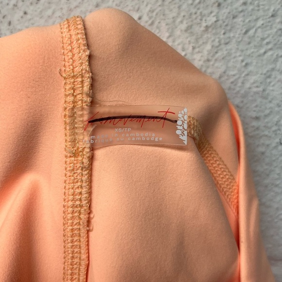 FP Movement by Free People Peach Leggings. XS - Picture 5 of 5